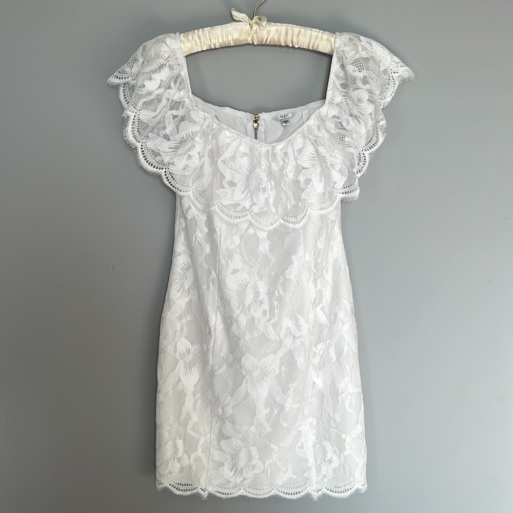 White  lace mini dress size 10 🤍